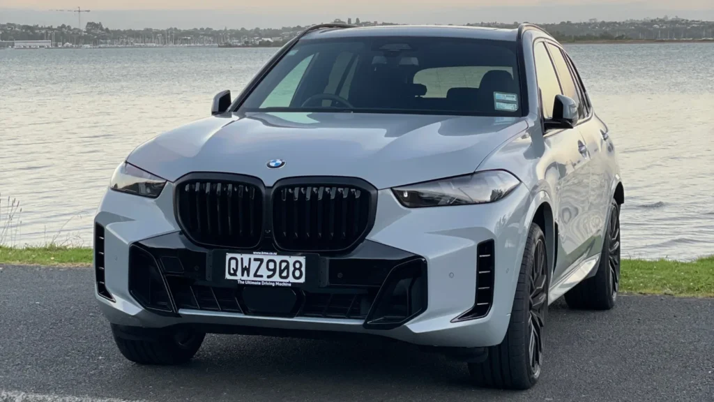 BMW X5 M Sport leather seat with quilted stitching