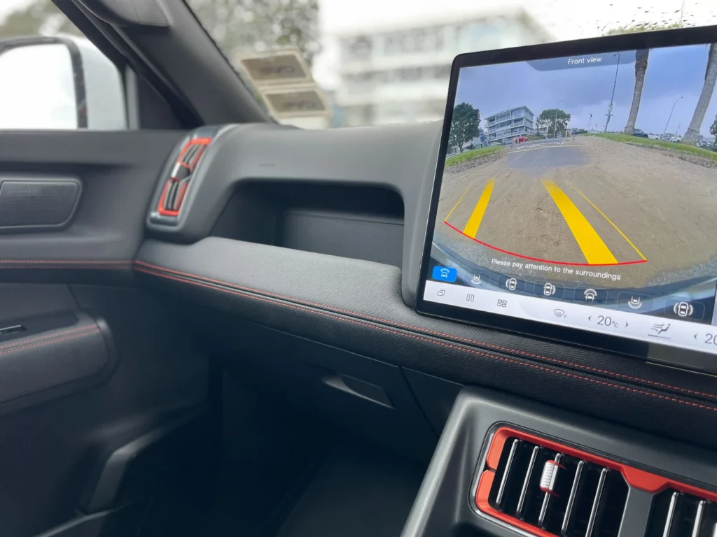 BYD Shark 6 reverse camera display with parking guidelines